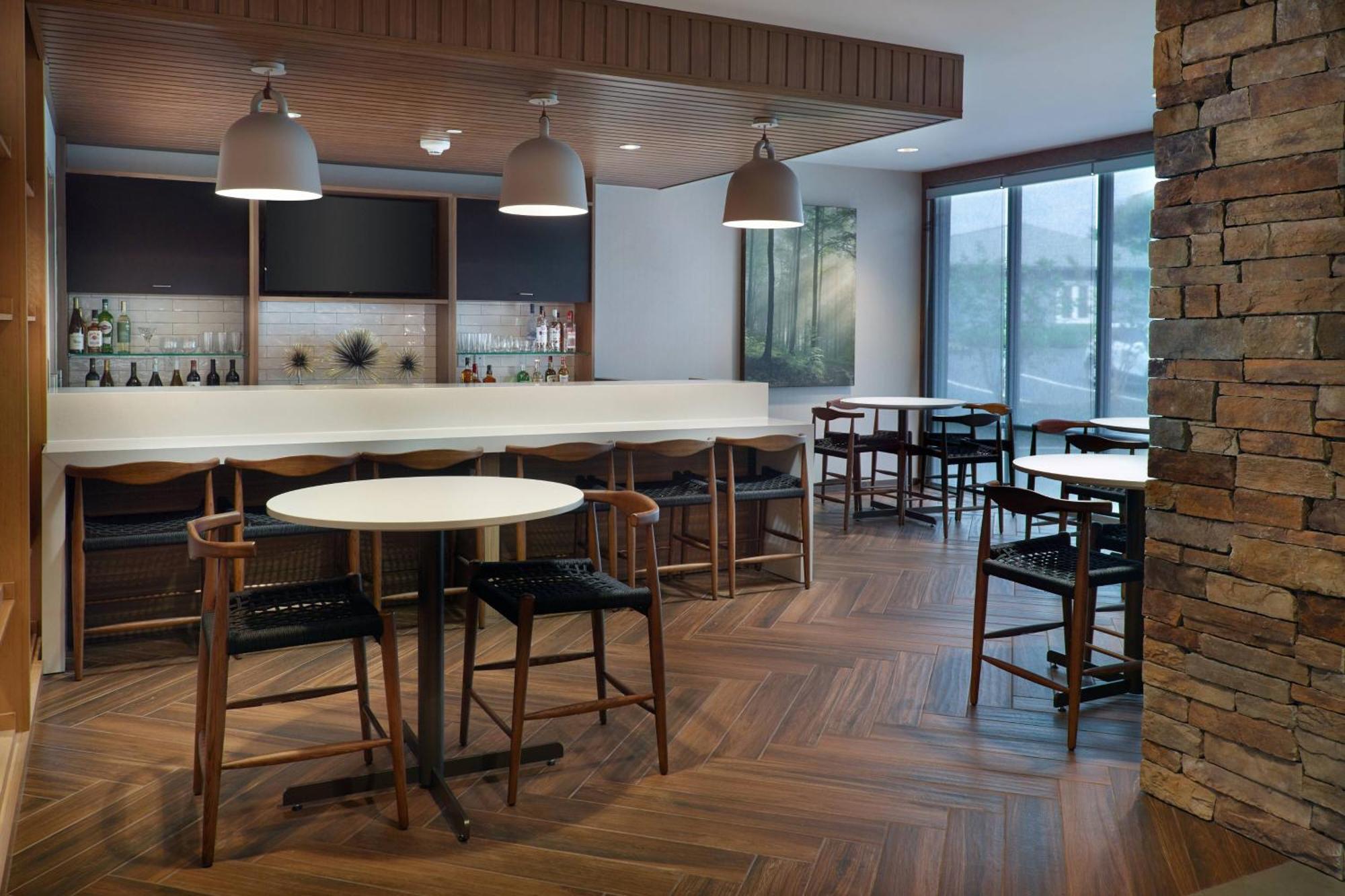 Fairfield Inn & Suites By Marriott Athens-University Area Zewnętrze zdjęcie