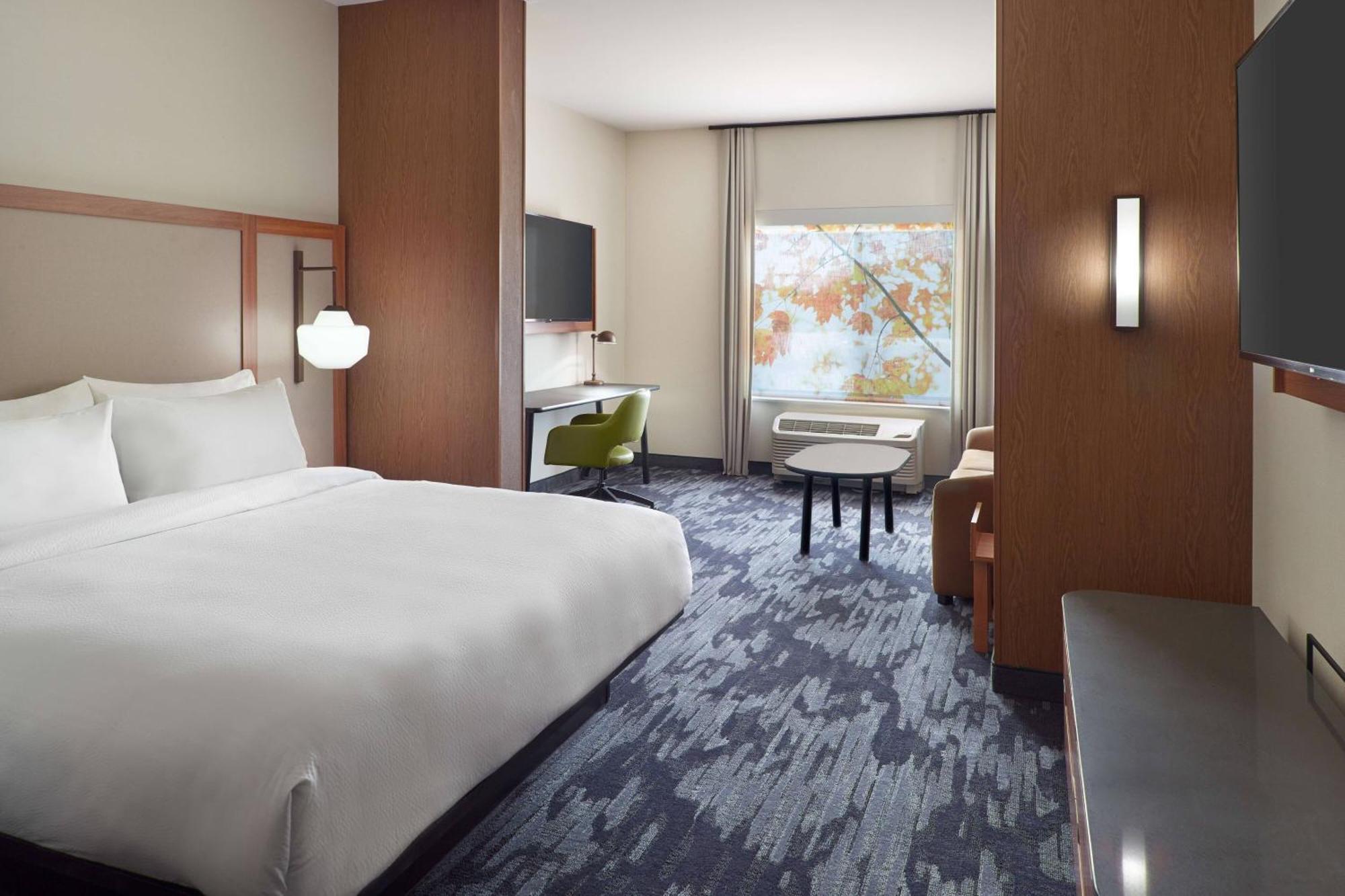 Fairfield Inn & Suites By Marriott Athens-University Area Zewnętrze zdjęcie